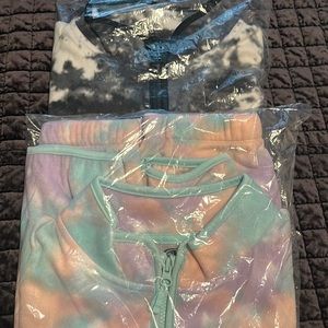 Athletic Works Girls microfleece pullovers Lot of 2